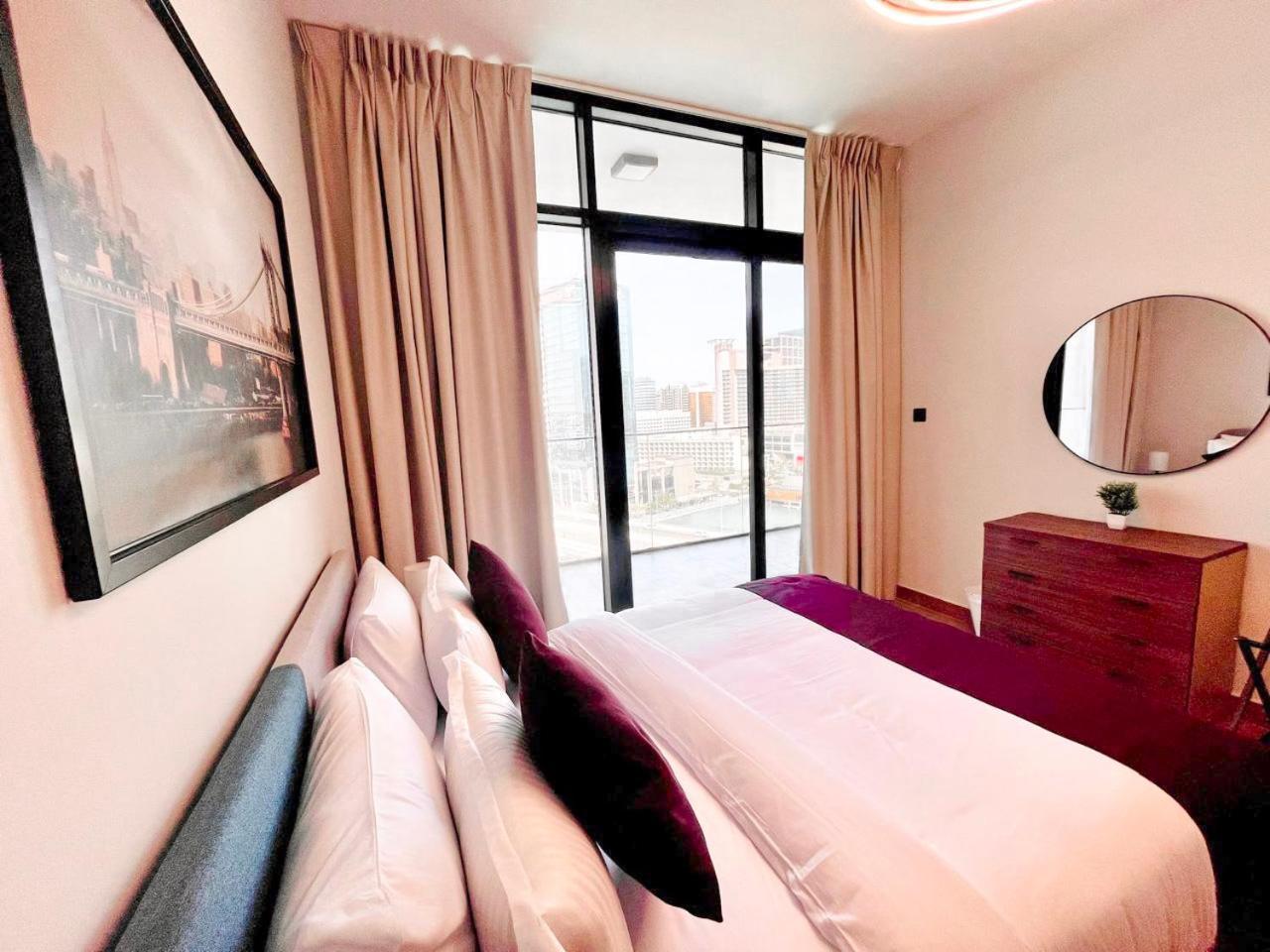 1 Bed 1 Min Walking To Cleveland And Galleria Mall Maryah Island *