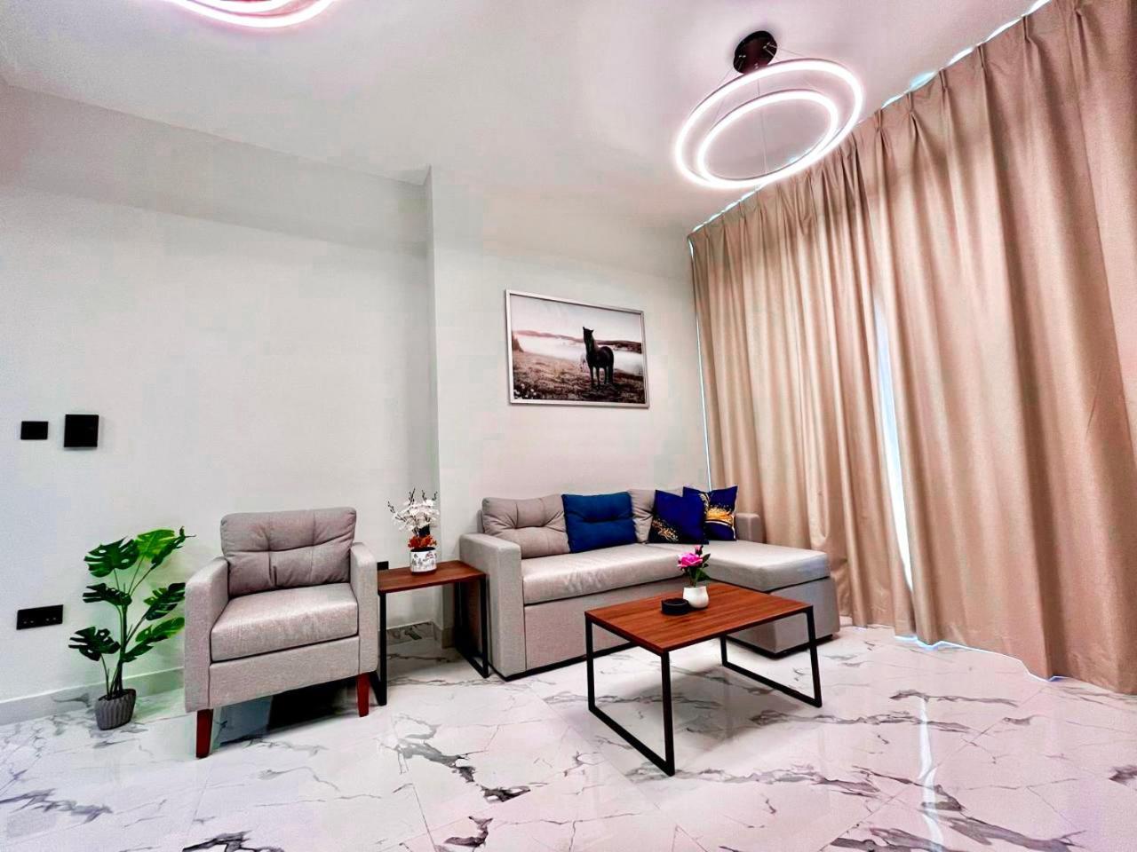1 Bed 1 Min Walking To Cleveland And Galleria Mall Maryah Island Abu Dhabi